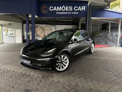 Preto Usado 2019 Tesla Model 3 Standard Range Sedan | € 24.980 (Preço justo)