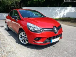 Vermelho Usado 2016 Renault Clio IV LIMITED Citadino | € 8.990 (Bom preço)