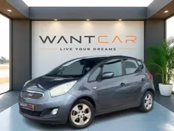 Cinzento Usado 2011 Kia Venga Citadino | € 7.900
