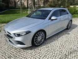 Cinza Usado 2019 Mercedes A180 AMG line | € 26.490 (Preço justo)