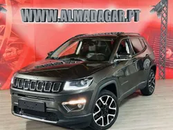 Cinzento Usado 2018 Jeep Compass SUV | € 19.900