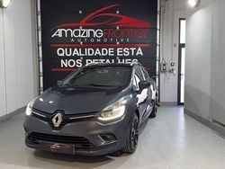 Cinza Usado 2017 Renault Clio GrandTour Luxe Carrinha | € 9.900 (Bom preço)