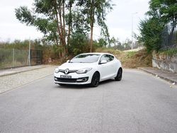 Branco Usado 2014 Renault Mégane GT Line GT-Line Coupé | € 12.500