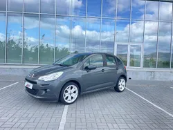 Cinza Usado 2016 Citroën C3 PureTech Citadino | € 7.500 (Super Preço)