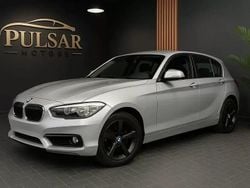 Cinzento Usado 2018 BMW 116 Efficient Dynamics Citadino | € 17.900 (Preço justo)