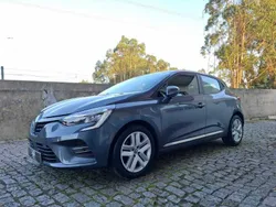 Cinzento Usado 2020 Renault Clio V Zen | € 16.000 (Preço justo)