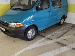 Usado 2001 Toyota HiAce Monovolume | € 11.000