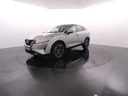 Cinzento Usado 2023 Nissan Qashqai SUV | € 33.450 (Preço elevado)