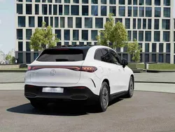 Branco Novo 2025 Mercedes EQE300 SUV | € 76.875