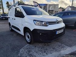 Branco Usado 2020 Citroën Berlingo Feel Monovolume | € 14.900 (Preço justo)