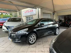 Preto Usado 2018 Renault Clio IV LIMITED Citadino | € 12.950 (Preço justo)
