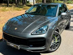 Cinza Usado 2022 Porsche Cayenne Turbo S SUV | € 179.000