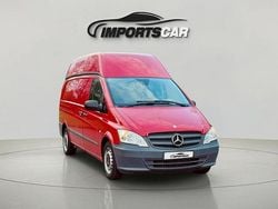 Vermelho Usado 2012 Mercedes Vito Monovolume | € 12.999