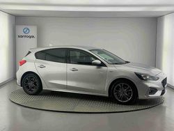 Cinzento Usado 2022 Ford Focus ST-Line X Citadino | € 21.490 (Preço justo)
