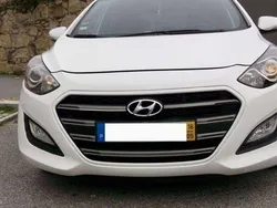 Branco Usado 2016 Hyundai i30 Carrinha | € 14.990