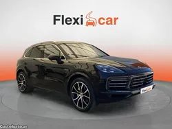 Preto Usado 2019 Porsche Cayenne SUV | € 65.480