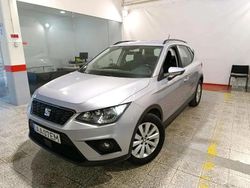 Cinza Usado 2020 Seat Arona Style SUV | € 13.490 (Preço justo)