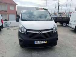 Branco Usado 2016 Opel Vivaro Van | € 15.000 (Preço elevado)