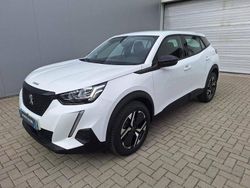 Branco Usado 2022 Peugeot 2008 SUV | € 18.900 (Preço justo)