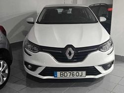 Branco Usado 2019 Renault Mégane IV Citadino | € 13.750 (Preço justo)