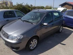 Cinza Usado 2005 Fiat Punto Citadino | € 2.750 (Bom preço)
