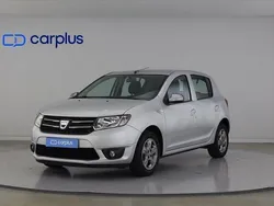 Cinza Usado 2015 Dacia Sandero Comfort Citadino | € 10.900 (Preço justo)