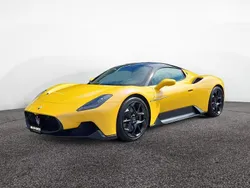 Amarelo Usado 2022 Maserati MC20 Coupé | € 239.990