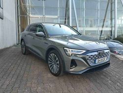 Cinzento Usado 2024 Audi e-tron SUV | € 70.990
