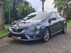 Cinza Usado 2018 Renault Mégane IV LIMITED Sedan | € 14.500 (Preço justo)