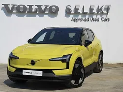 Amarelo Usado 2024 Volvo EX30 Plus SUV | € 37.200 (Preço justo)