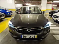 Cinza Usado 2017 Opel Astra Dynamic Carrinha | € 9.980 (Preço justo)