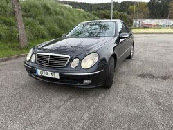 Usado 2004 Mercedes E220 Sedan | € 9.250