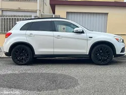 Branco Usado 2017 Mitsubishi ASX SUV | € 13.290 (Preço justo)