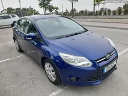 Azul Usado 2014 Ford Focus Trend Carrinha | € 8.877 (Preço justo)