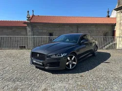 Cinzento Usado 2018 Jaguar XE Sedan | € 21.990 (Preço justo)
