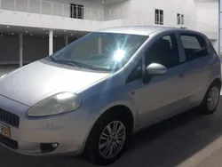 Cinzento Usado 2009 Fiat Punto Citadino | € 6.900