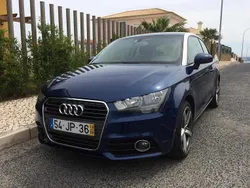 Azul Usado 2010 Audi A1 Citadino | € 5.150
