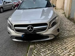 Cinzento Usado 2015 Mercedes GLA200 SUV | € 23.500