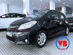 Preto Usado 2013 Toyota Yaris Active Citadino | € 8.990 (Preço justo)