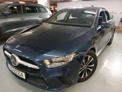 Azul Usado 2020 Mercedes A180 Business | € 24.900 (Preço justo)