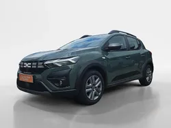 Verde Usado 2023 Dacia Sandero Expression Citadino | € 16.990 (Preço justo)