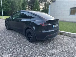 Preto Usado 2024 Tesla Model Y Long Range SUV | € 39.000