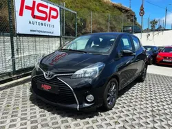 Preto Usado 2015 Toyota Yaris Sport | € 13.900 (Preço elevado)