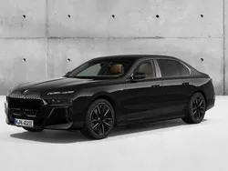 Preto sapphire metalizada cortinas dos vidros laterais traseiros Novo 2024 BMW i7 Comfort Edition Sedan | € 180.500