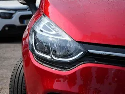 Vermelho Usado 2019 Renault Clio IV LIMITED | € 12.450 (Preço justo)