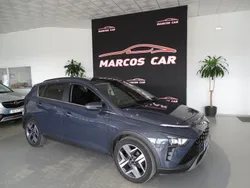 Cinzento Usado 2022 Hyundai Bayon Premium SUV | € 19.400 (Preço elevado)