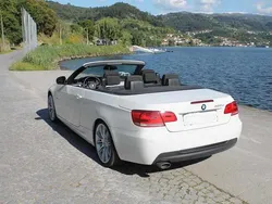 Branco Usado 2010 BMW 320 Cabriolet Cabrios | € 17.500