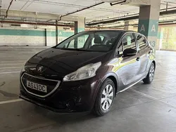 Usado 2013 Peugeot 208 Citadino | € 5.000 (Super Preço)