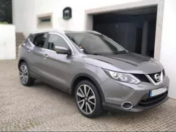 Cinzento Usado 2016 Nissan Qashqai SUV | € 13.250 (Bom preço)