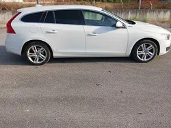 Usado 2015 Volvo V60 Carrinha | € 15.500